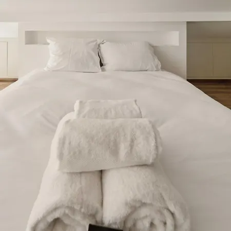 דירה Cozy Flat -1bdr 4p-